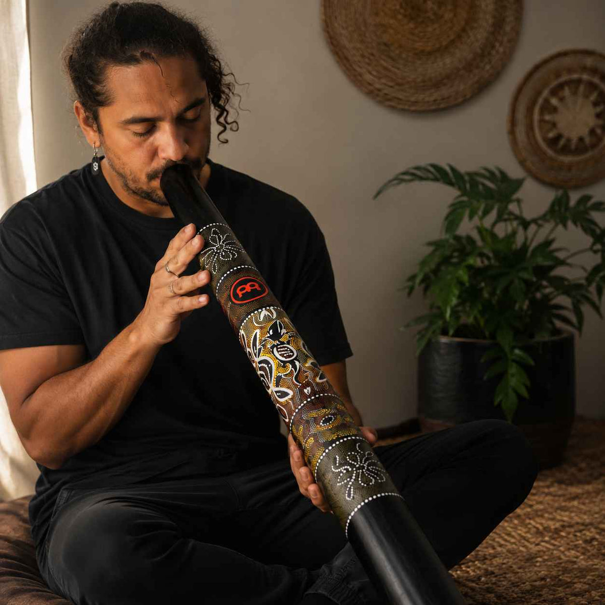 Didgeridoo Bambus Schwarz mit Handmalerei – Stimmung E