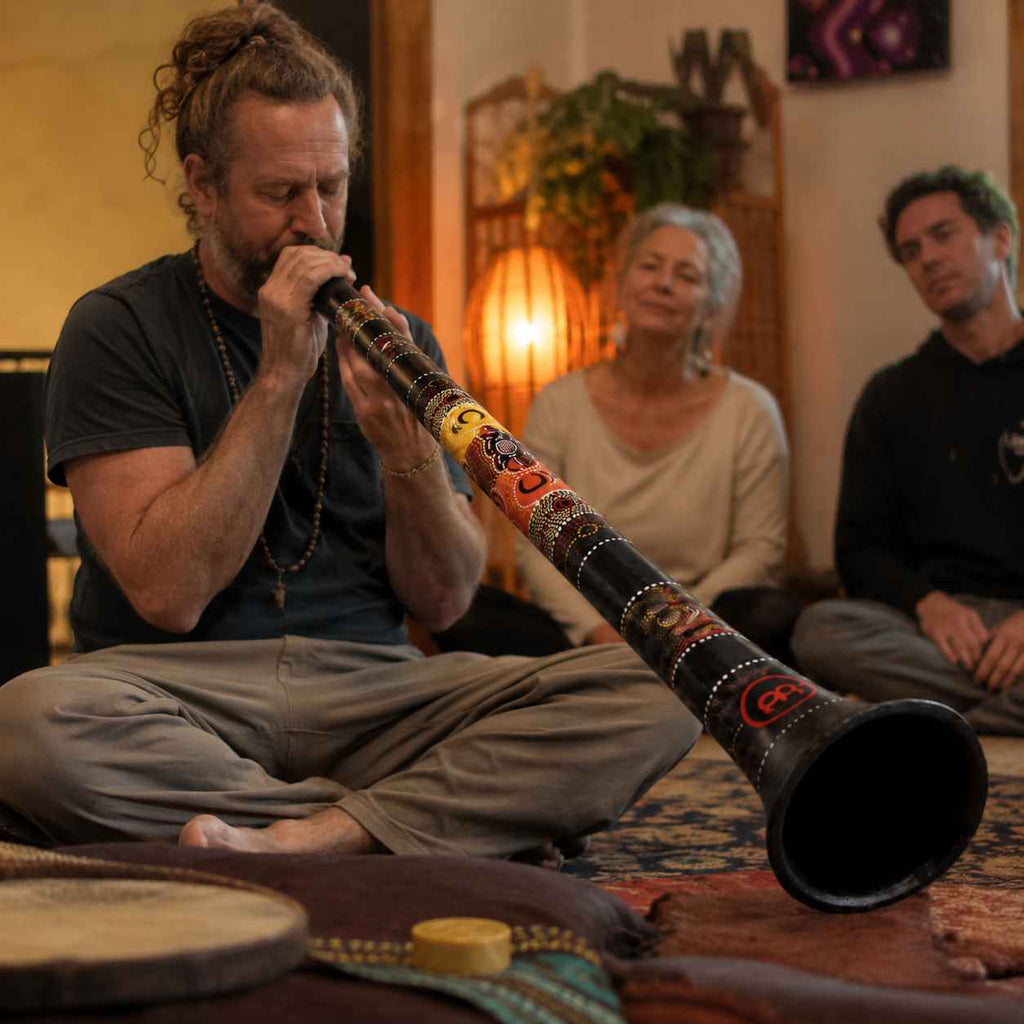 Didgeridoo Signature Schwarz mit Dot-Art-Motiven – Stimmung D