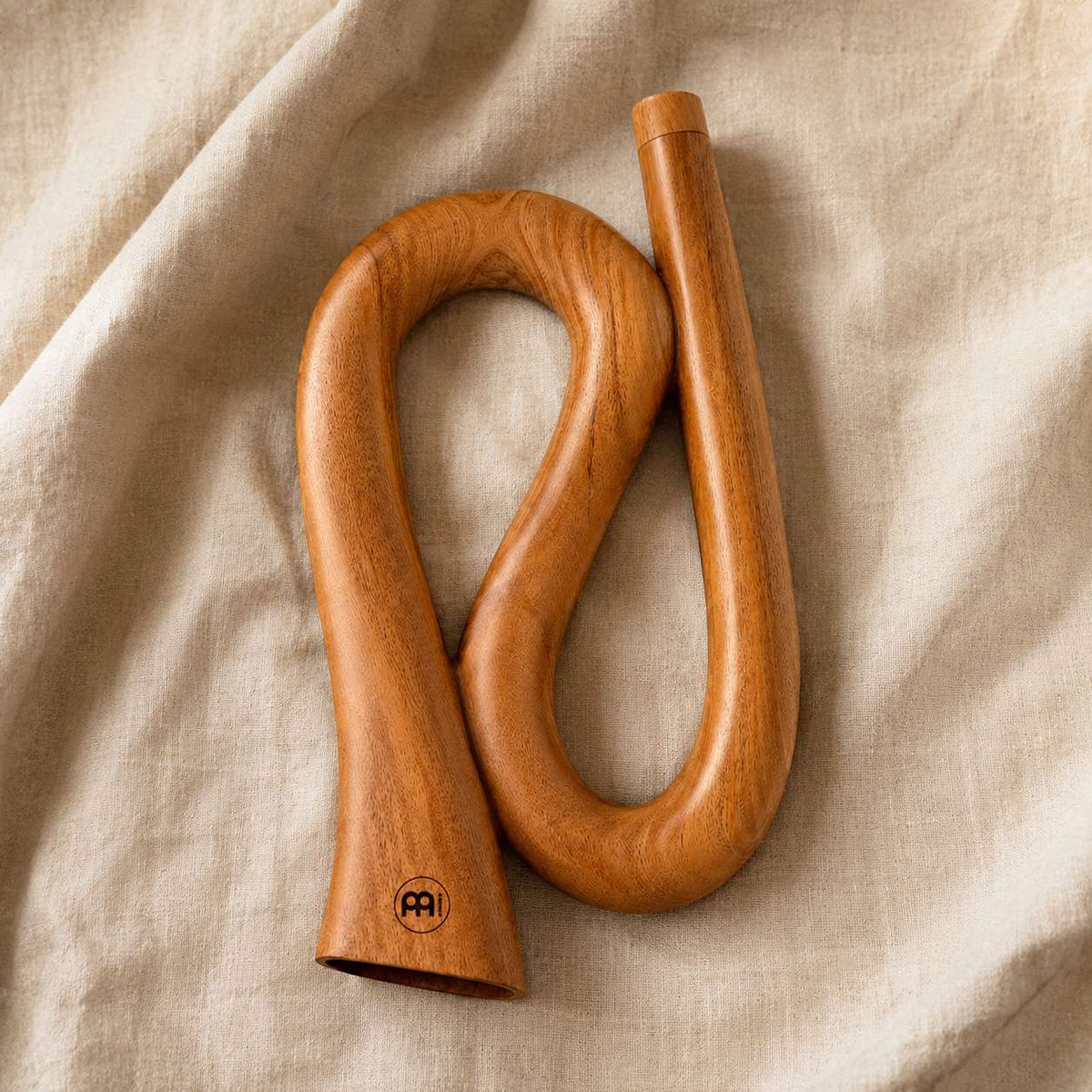 S-Shape Didgeridoo en Mahogany – 50 cm